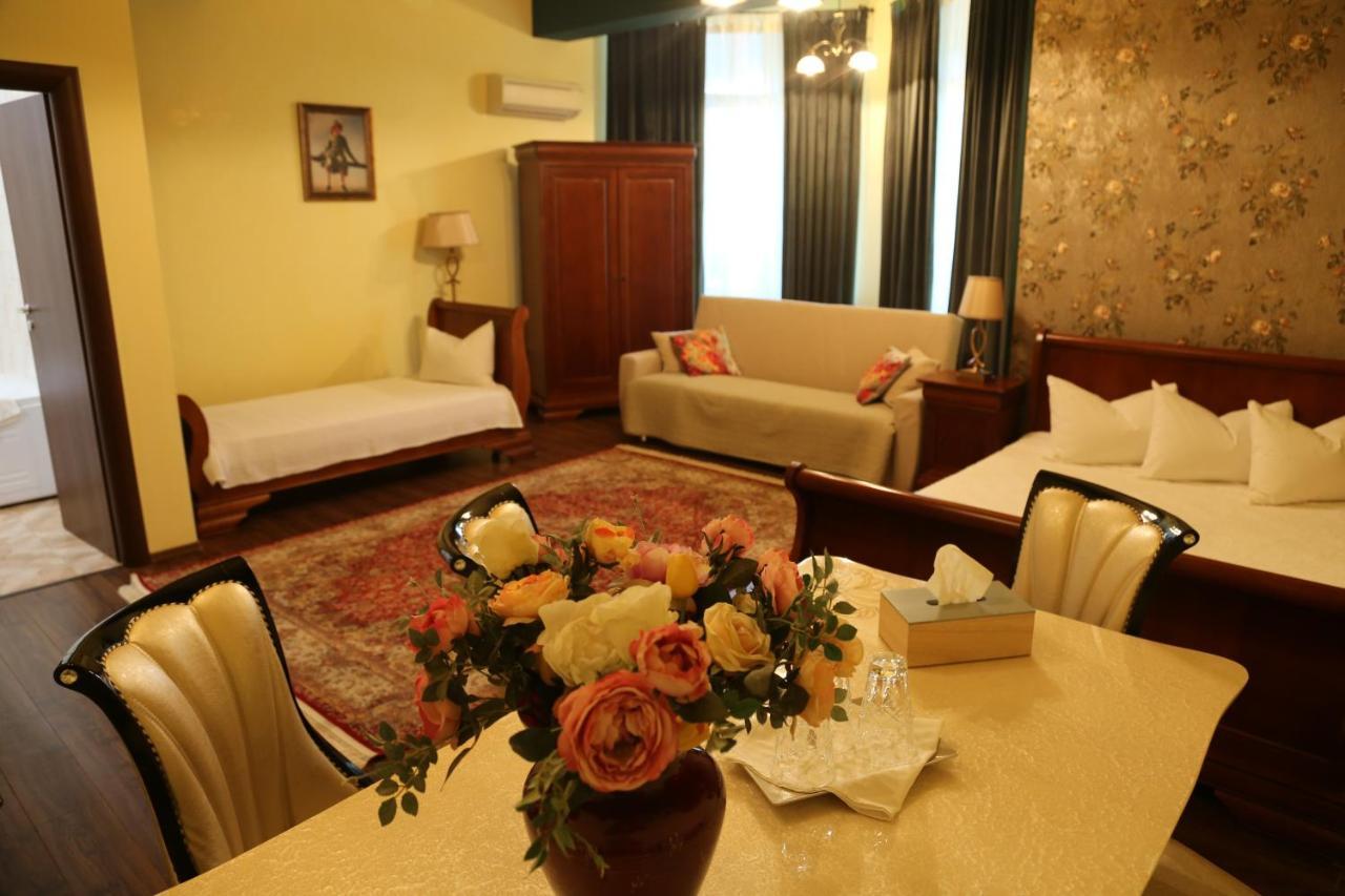 Boutique Vila White Duchess Нэводари Экстерьер фото