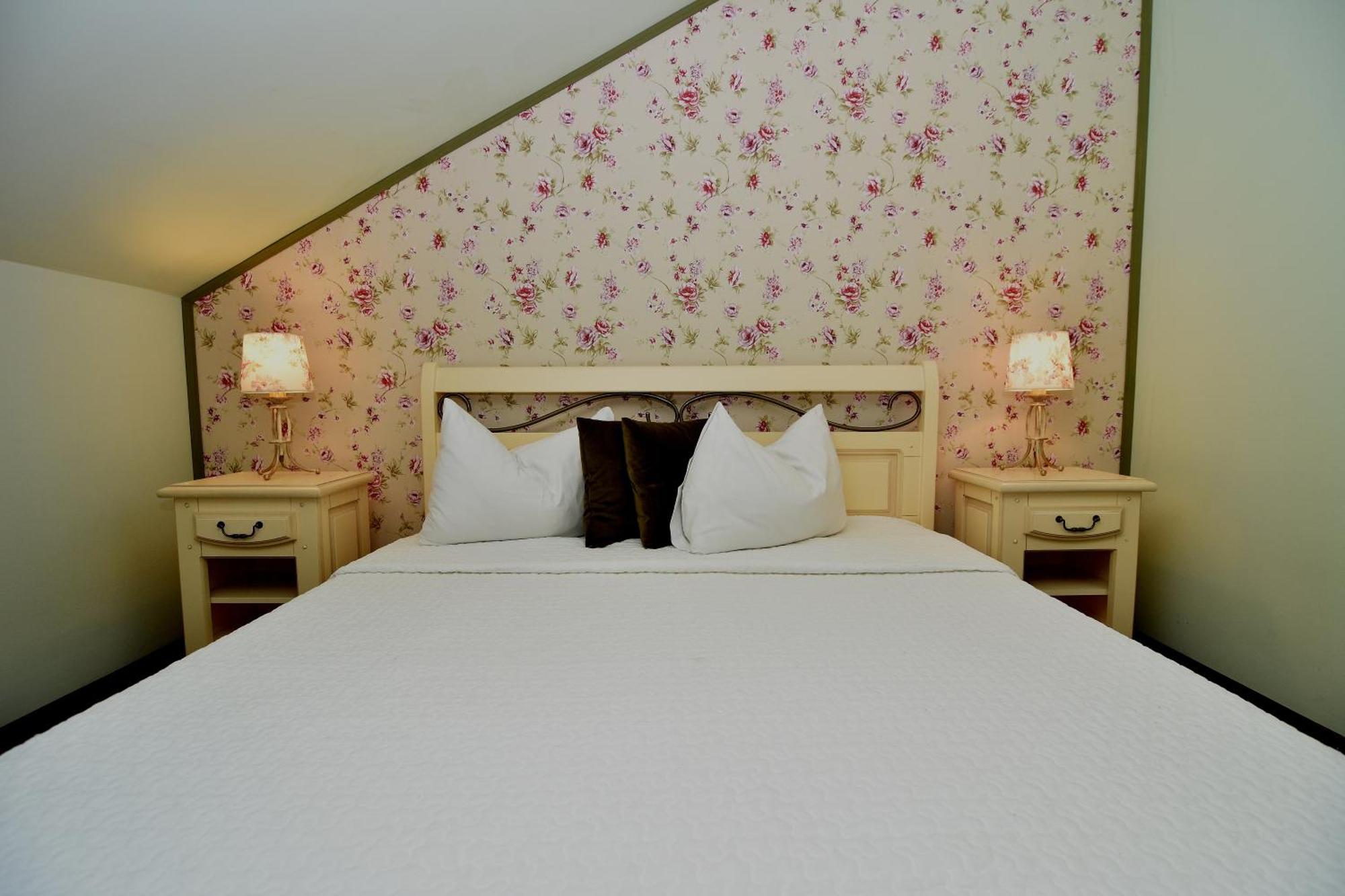 Boutique Vila White Duchess Нэводари Экстерьер фото